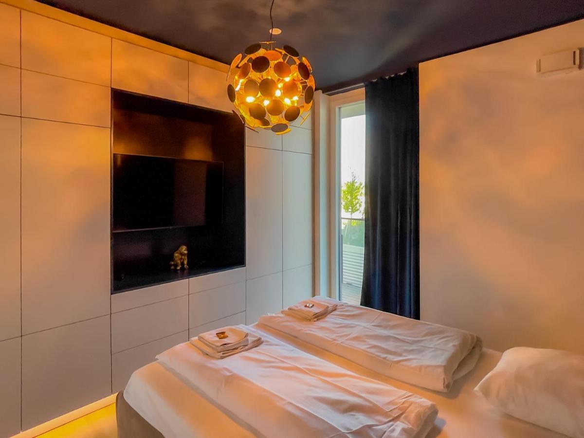 Kaiser Lodge by AlpenLuxus mit Rooftop Pool&Tiefgaragenstellplatz *